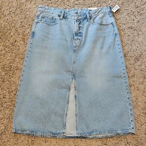 Old Navy Classic Blue Denim Skirt